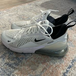Nike Air Max 270 size 7.5